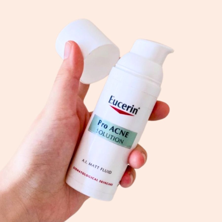 Kem trị mụn Eucerin ProAcne Solution Mattifying Fluid