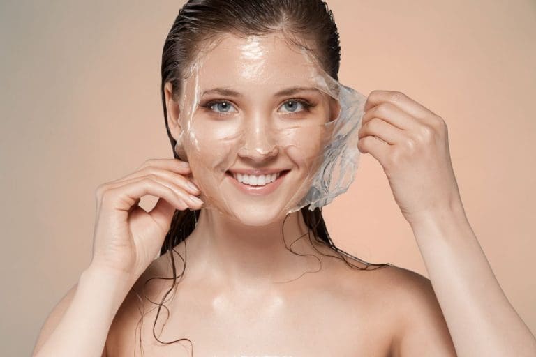 Da dầu có cần dưỡng ẩm không và các lưu ý